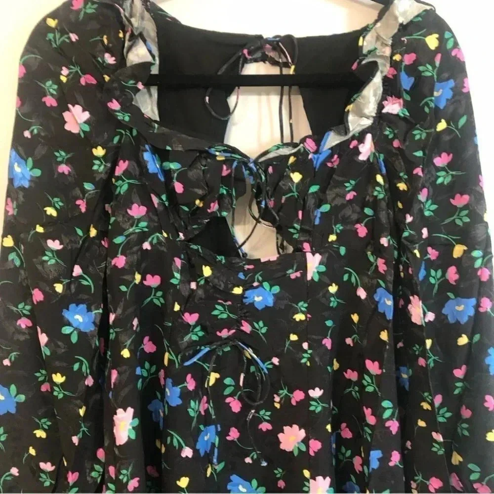 For Love & Lemons Lexy Long Sleeve Floral Cutout Mini Dress Size Sm NWT - Picture 8 of 16